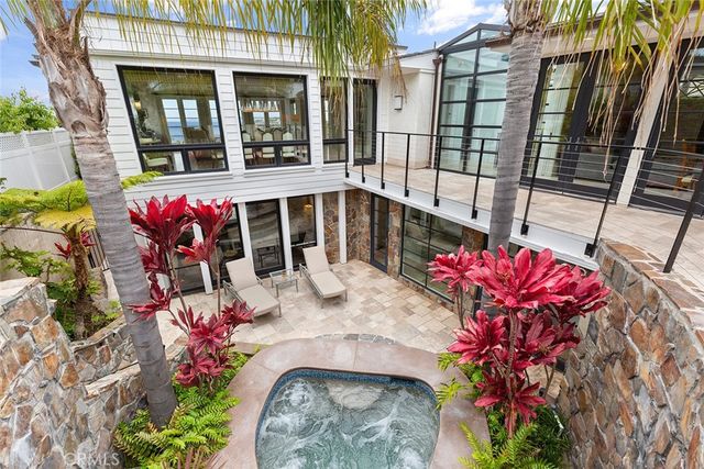 322 Emerald Bay, Laguna Beach, CA 92651