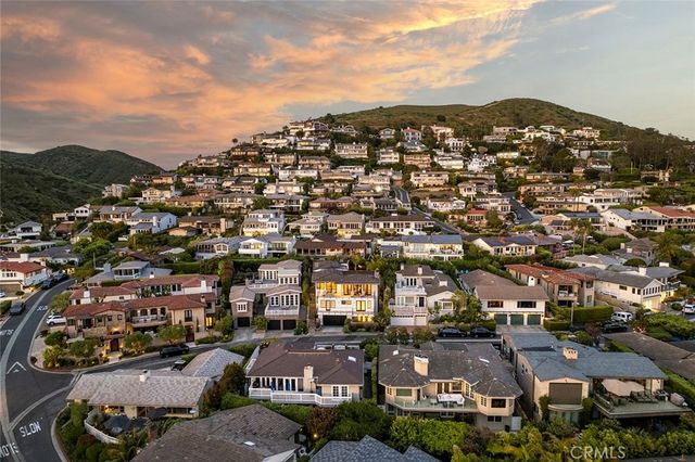 322 Emerald Bay, Laguna Beach, CA 92651