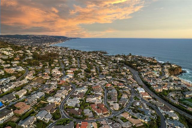 322 Emerald Bay, Laguna Beach, CA 92651