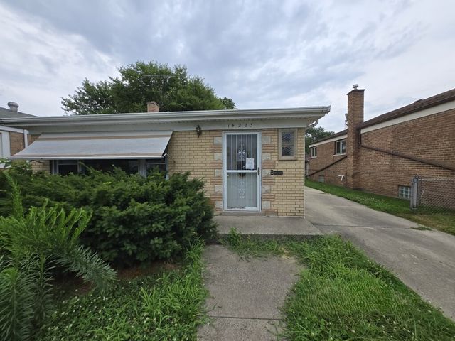 14223 University Avenue, Dolton, IL 60419