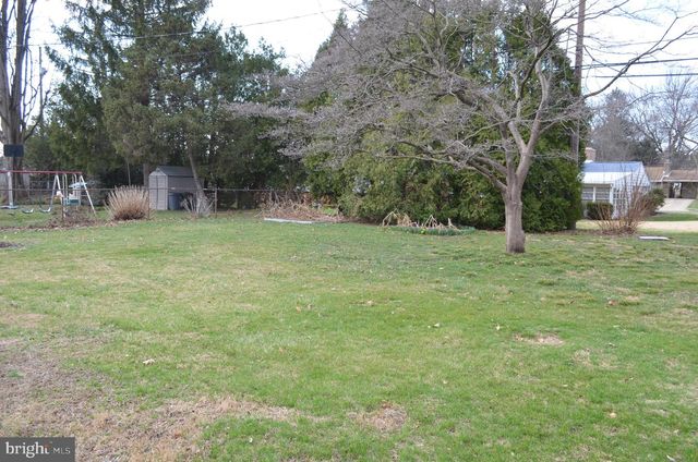 67 SUSSEX RD, Camp Hill, PA 17011