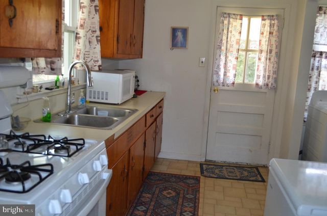 67 SUSSEX RD, Camp Hill, PA 17011