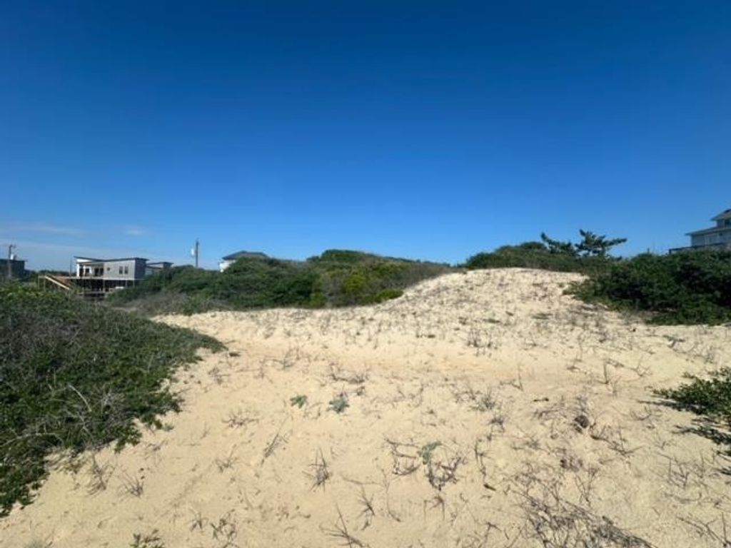 Image 14 of property listing at 2239 Sandfiddler Road Lot #8, Corolla, NC 27927