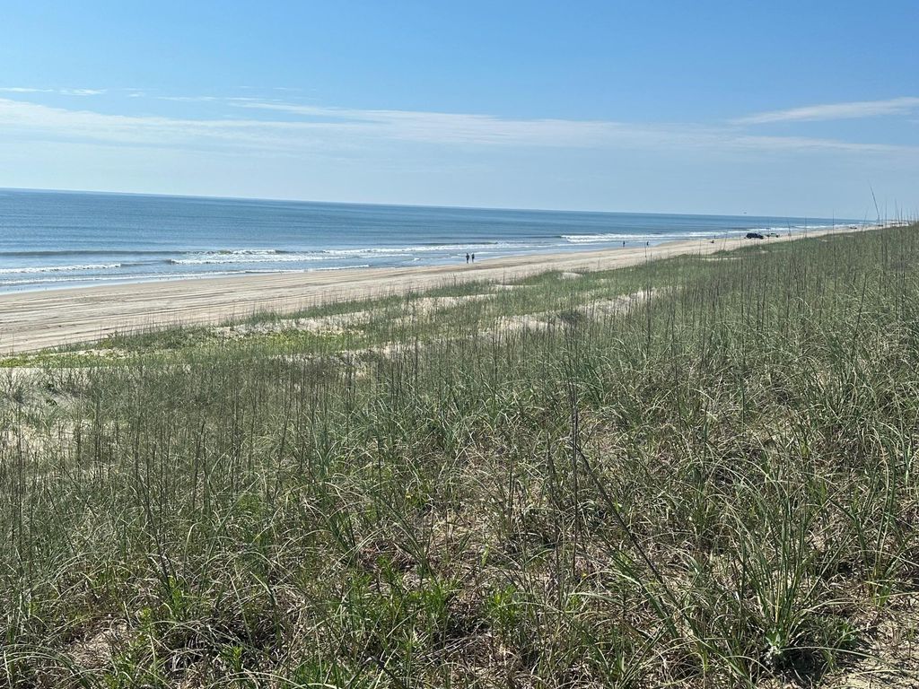 Image 17 of property listing at 2239 Sandfiddler Road Lot #8, Corolla, NC 27927