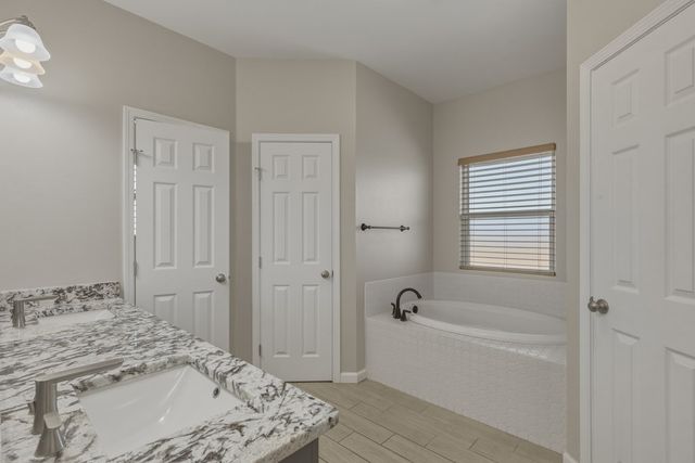 213 Doe Court, Alpine, TX 79830