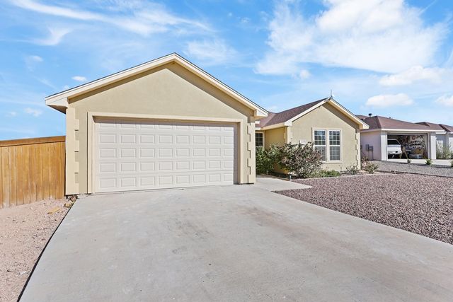 213 Doe Court, Alpine, TX 79830