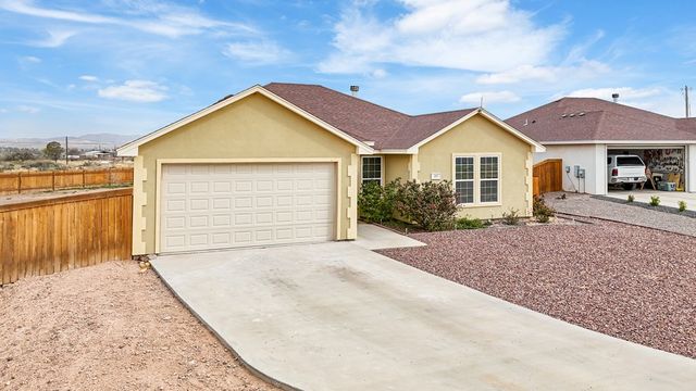 213 Doe Court, Alpine, TX 79830