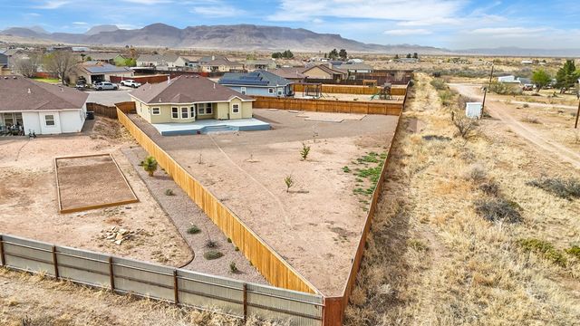 213 Doe Court, Alpine, TX 79830