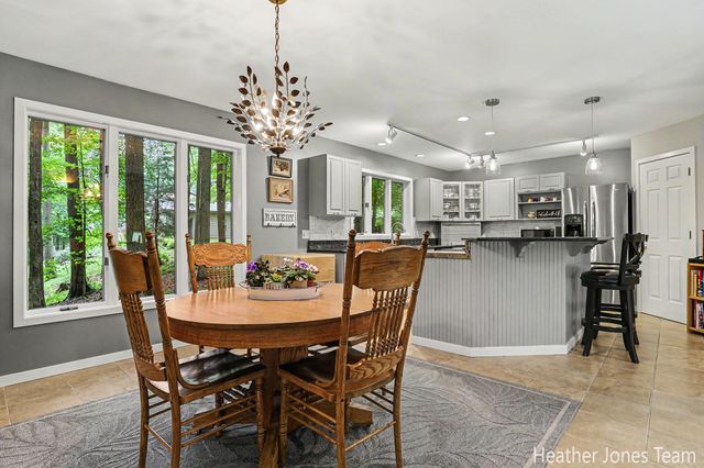 10288 Hathaway Drive, Eureka Twp, MI 48838