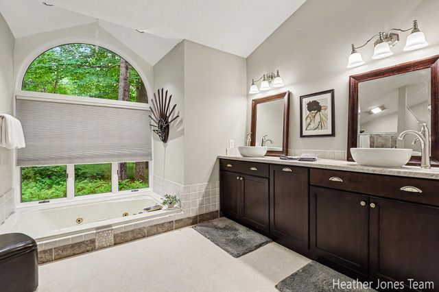 10288 Hathaway Drive, Eureka Twp, MI 48838
