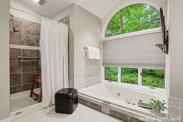 10288 Hathaway Drive, Eureka Twp, MI 48838