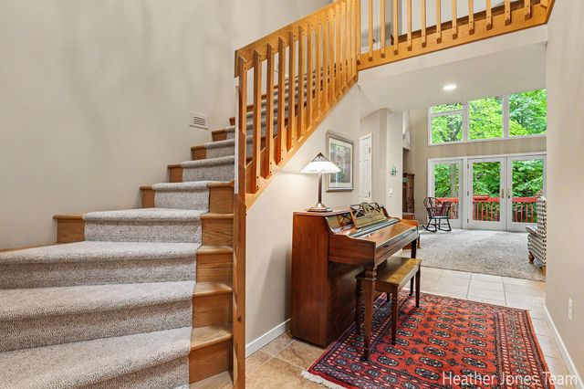 10288 Hathaway Drive, Eureka Twp, MI 48838
