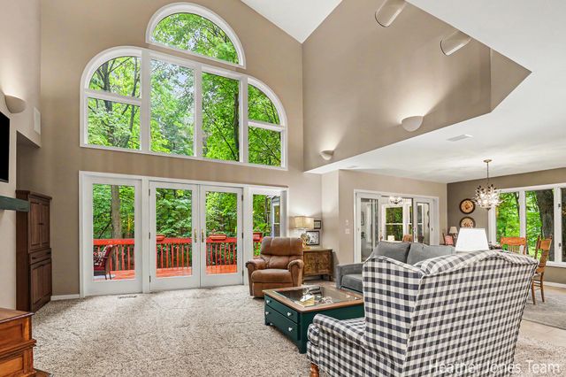 10288 Hathaway Drive, Eureka Twp, MI 48838