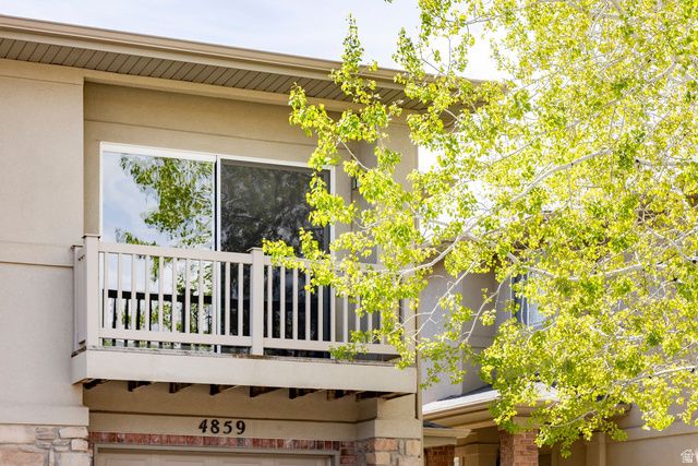 4859 W TIMBER RUN DR, Riverton, UT 84096