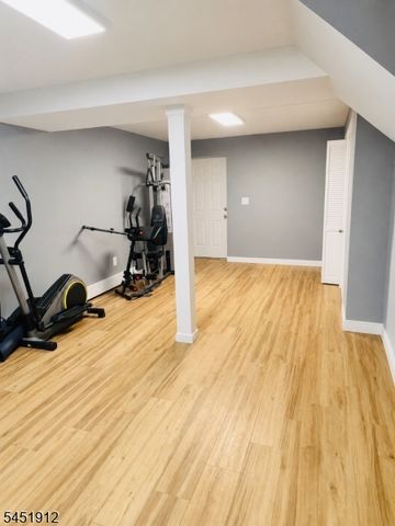 16 Victoria Ave, Newark City, NJ 07104