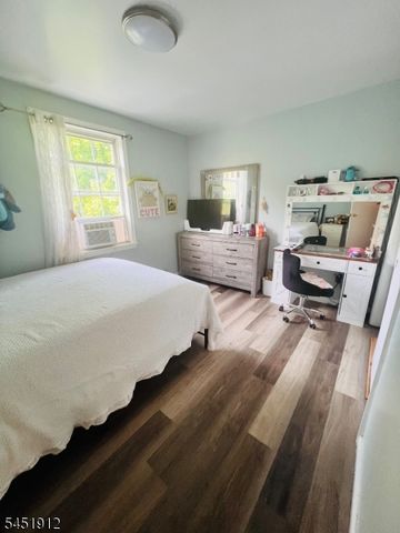 16 Victoria Ave, Newark City, NJ 07104