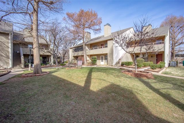 11120 Stratford Drive 214, Oklahoma City, OK 73120