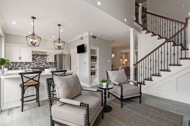 5913 Sugar Hill Drive 225, Houston, TX 77057