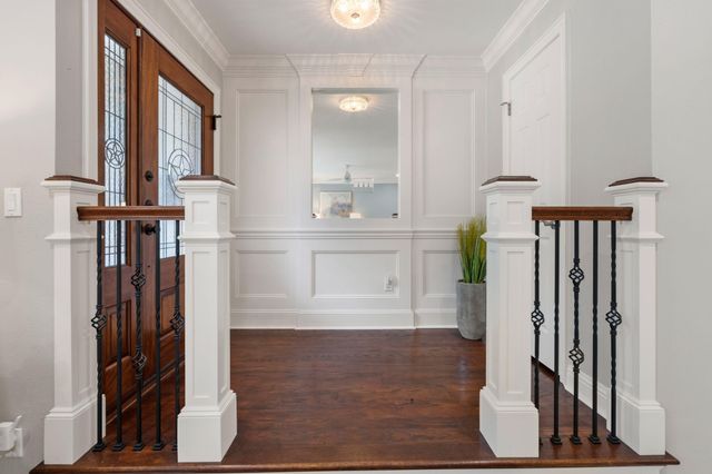 5913 Sugar Hill Drive 225, Houston, TX 77057