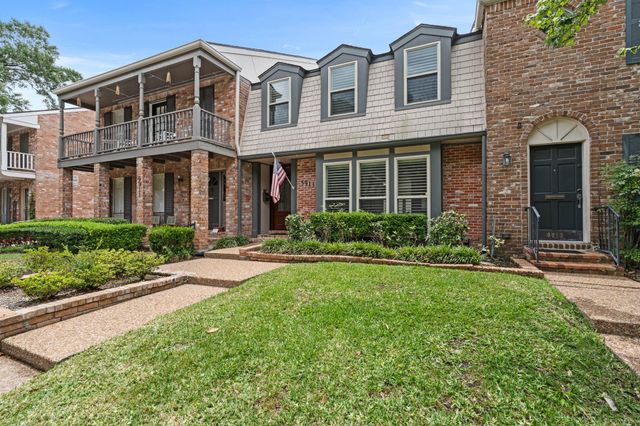5913 Sugar Hill Drive 225, Houston, TX 77057