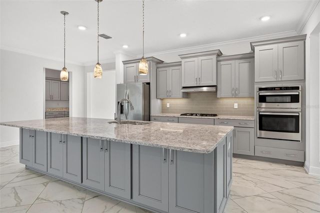 8418 SW 93RD CIRCLE, Ocala, FL 34481