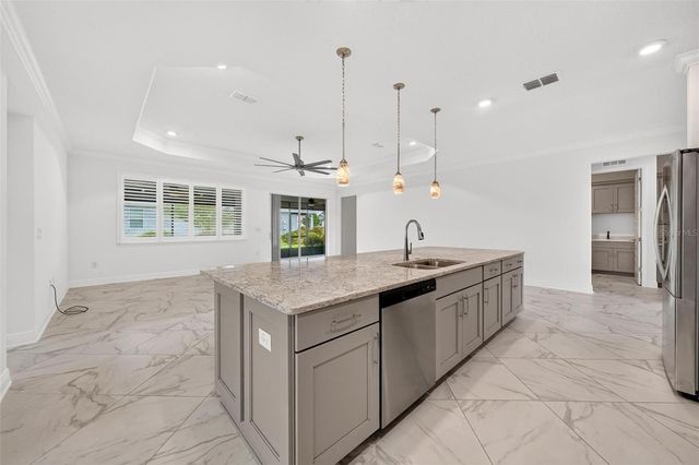 8418 SW 93RD CIRCLE, Ocala, FL 34481