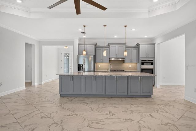 8418 SW 93RD CIRCLE, Ocala, FL 34481