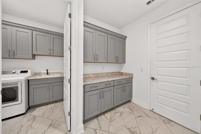 8418 SW 93RD CIRCLE, Ocala, FL 34481