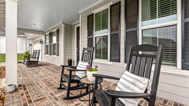 2335 Pale Star Drive, Conroe, TX 77384