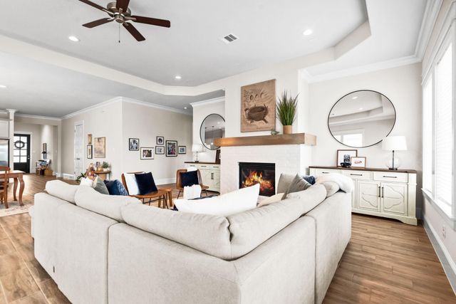 2335 Pale Star Drive, Conroe, TX 77384