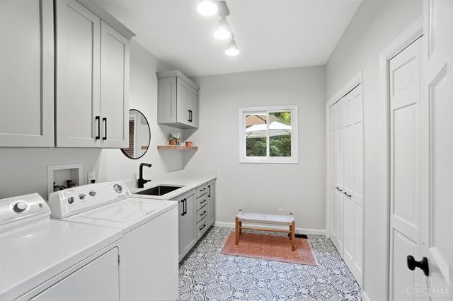 11880 Spiral Pass, Cincinnati, OH 45249