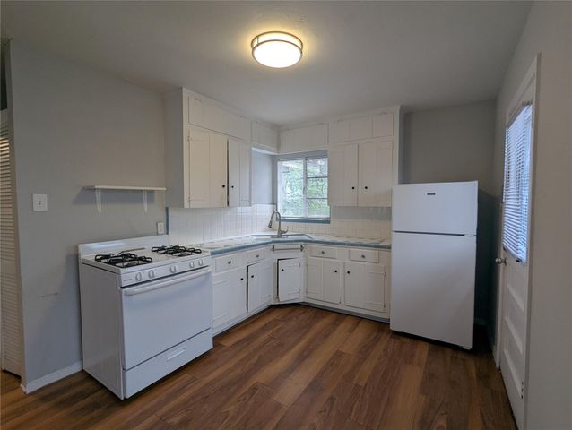 322 W 27th Street, Houston, TX 77008