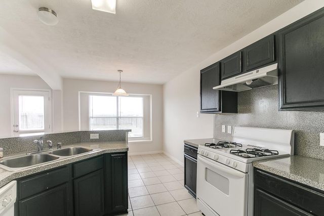 9315 Ratama Creek Lane, Houston, TX 77064