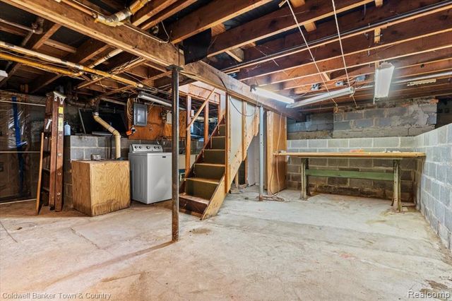 485 Rivard Boulevard, Waterford, MI 48327
