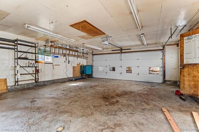 485 Rivard Boulevard, Waterford, MI 48327