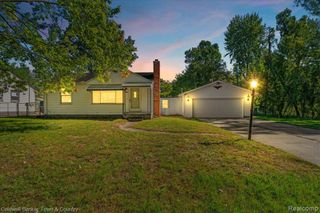 485 Rivard Boulevard, Waterford, MI 48327