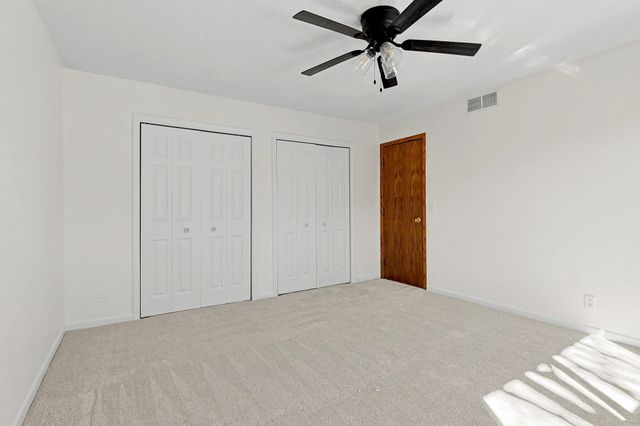 8721 E Lockmoor Cir, Wichita, KS 67207