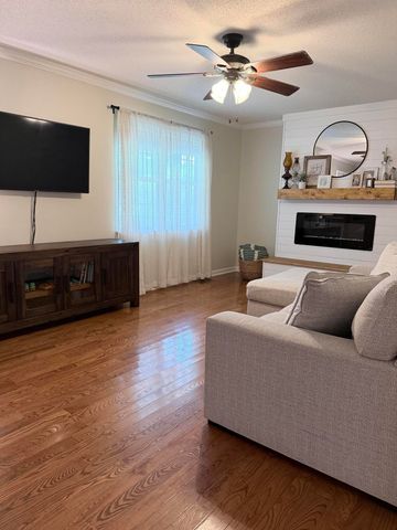 3853 Harrison Pike, Cleveland, TN 37311