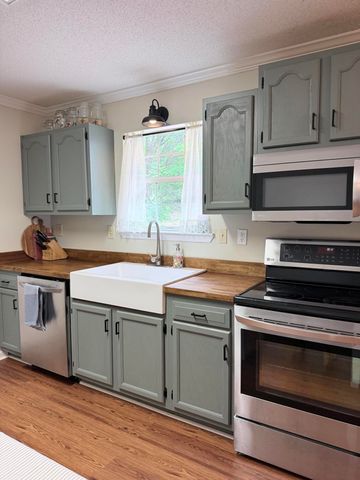 3853 Harrison Pike, Cleveland, TN 37311