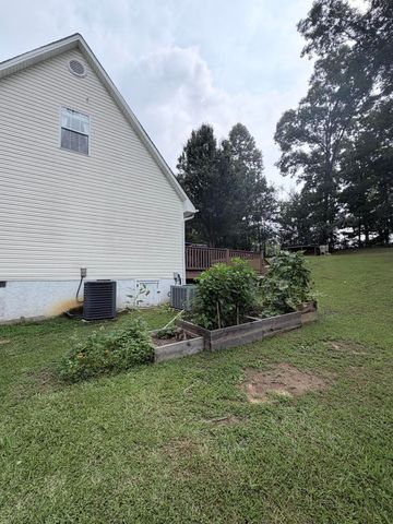 3853 Harrison Pike, Cleveland, TN 37311