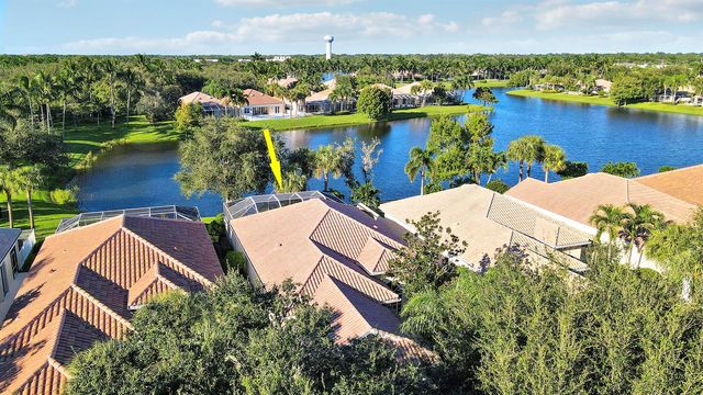 805 Niemen Drive, Palm Beach Gardens, FL 33410