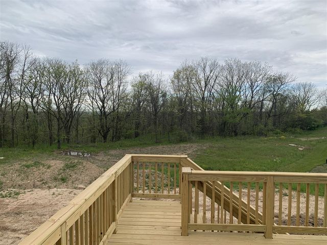 6563 Ravine Point Drive, Rockford, MI 49341