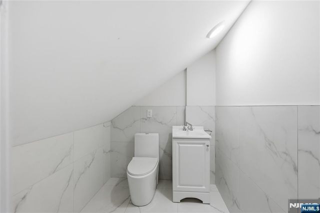 10-12 Mulford Place, Newark, NJ 07112