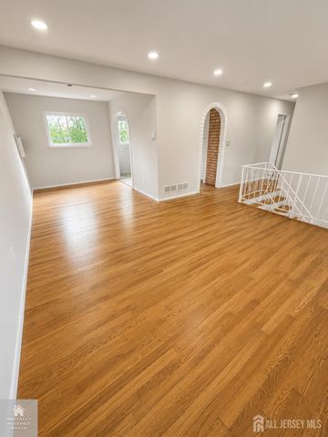 71 Patton Street, Iselin, NJ 08830