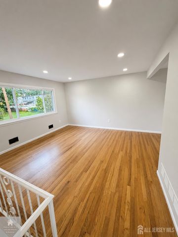 71 Patton Street, Iselin, NJ 08830