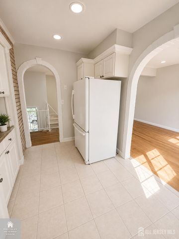 71 Patton Street, Iselin, NJ 08830