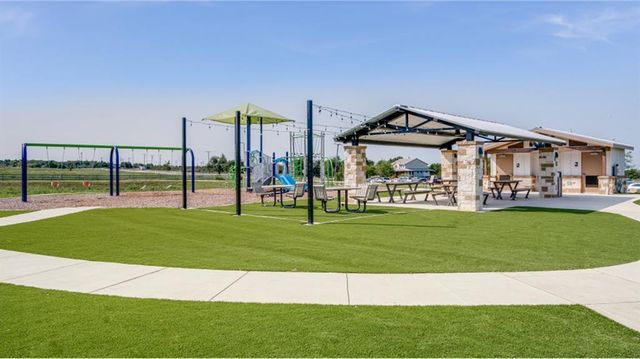 460 Marty Allen LOOP, Jarrell, TX 76537
