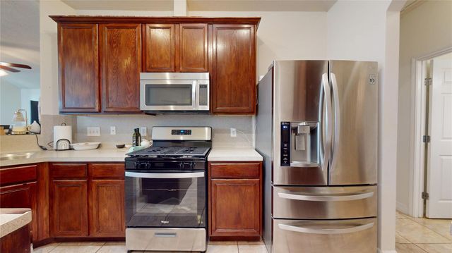 9327 Rustler Ridge Lane, Houston, TX 77089