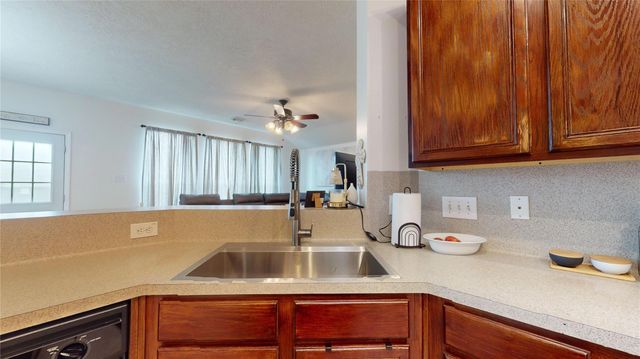 9327 Rustler Ridge Lane, Houston, TX 77089