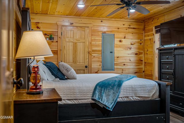 1610 Jobey Green Hollow Road, Sevierville, TN 37876